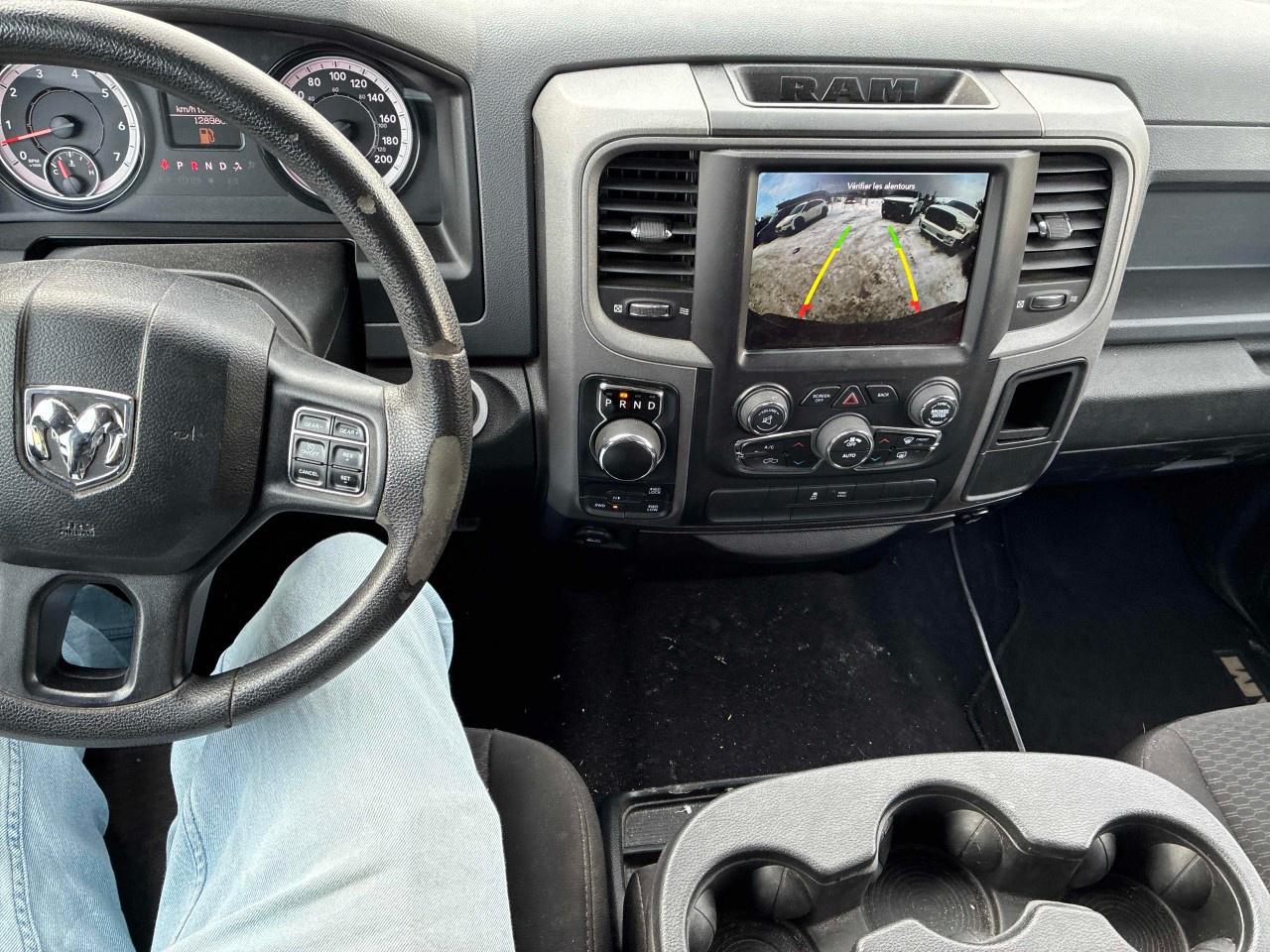 2019 RAM 1500 Classic EXPRESS 4X4 CREW CAB 5'7" BOX Photo