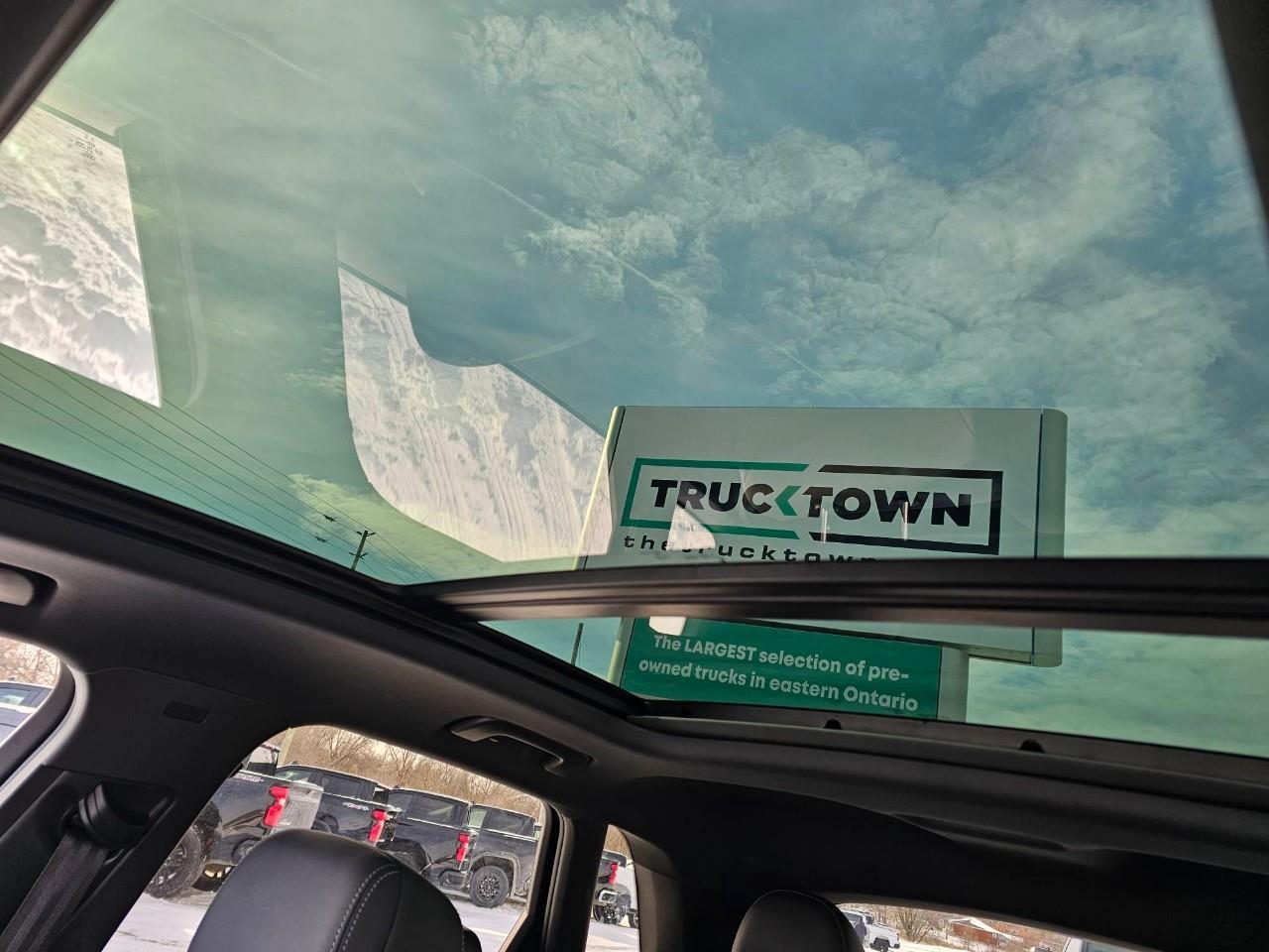 2024 Audi Q3 45 Progressiv 4dr All-Wheel Drive quattro Sport Utility Photo