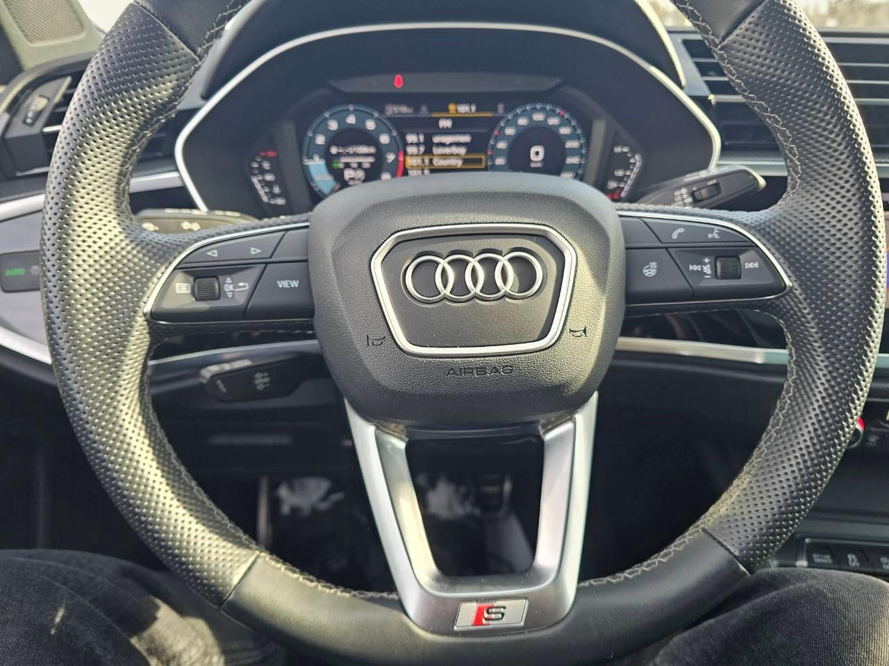 2024 Audi Q3 45 Progressiv 4dr All-Wheel Drive quattro Sport Utility Photo