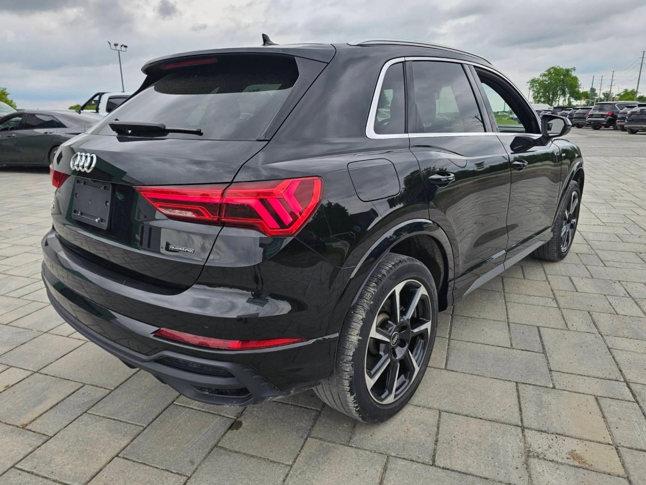 2024 Audi Q3 45 Progressiv 4dr All-Wheel Drive quattro Sport Utility Photo4