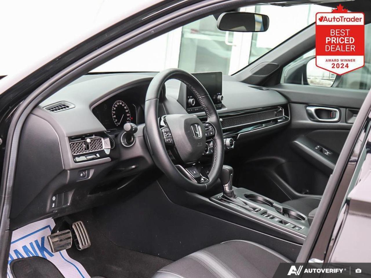 2024 Honda Civic Sport Touring 4dr Hatchback Photo