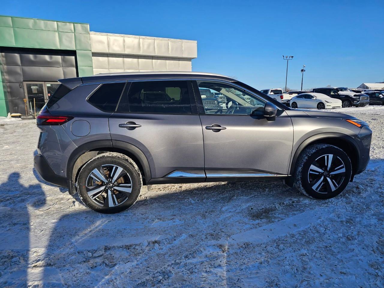 2023 Nissan Rogue Platinum 4dr All-Wheel Drive Sport Utility Photo