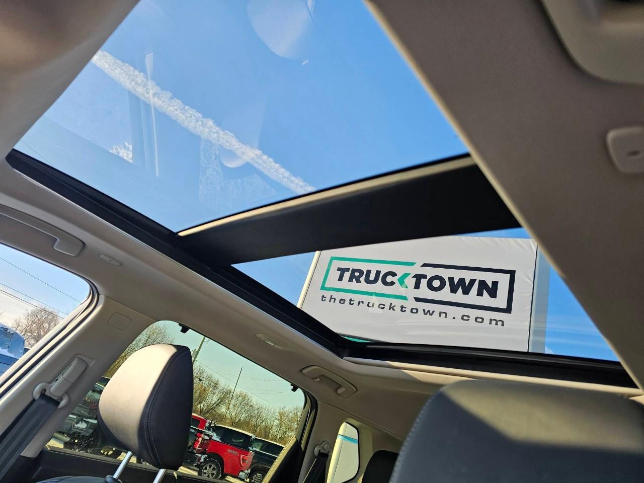 2023 Nissan Rogue Platinum 4dr All-Wheel Drive Sport Utility Photo