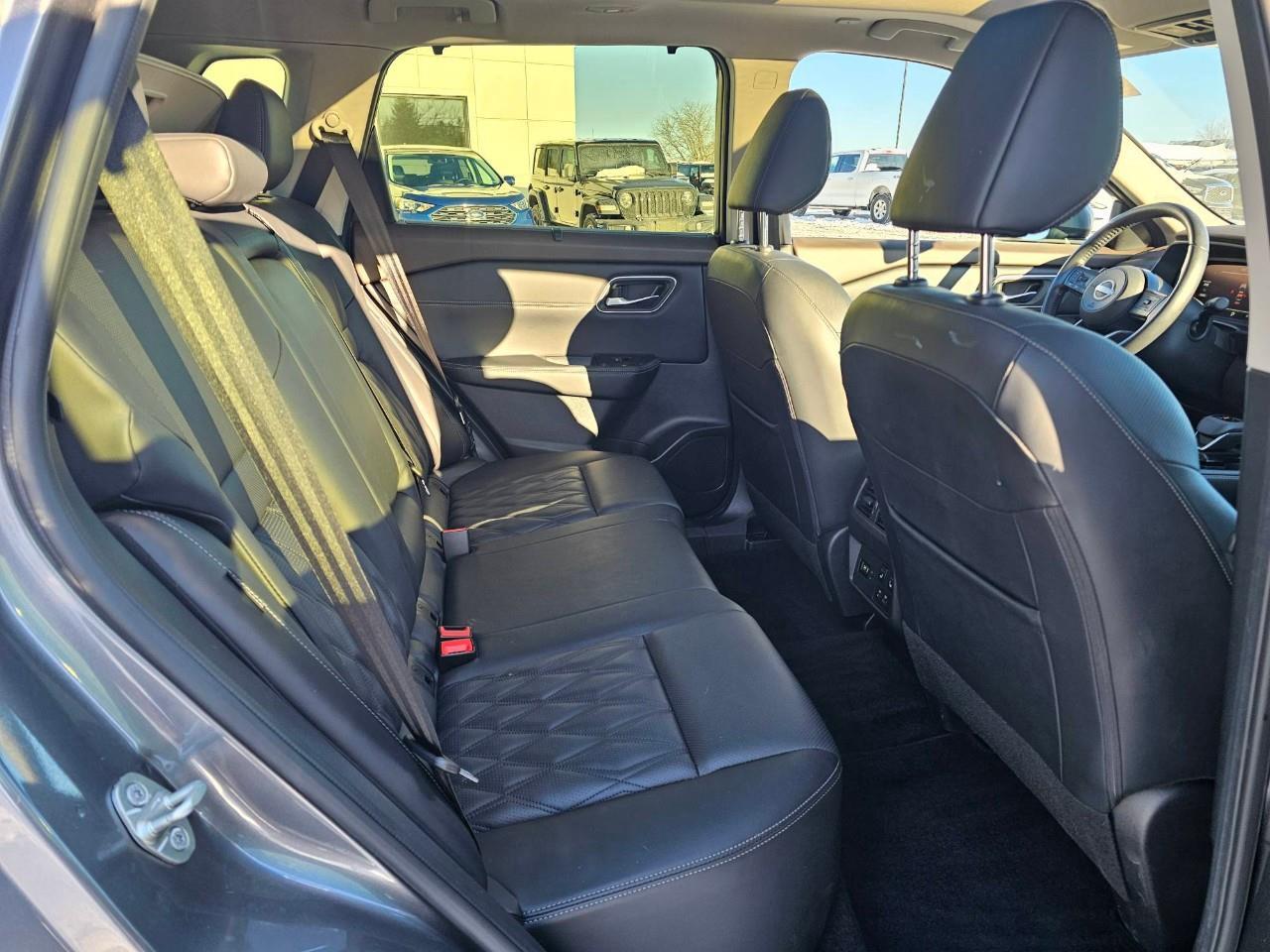 2023 Nissan Rogue Platinum 4dr All-Wheel Drive Sport Utility Photo