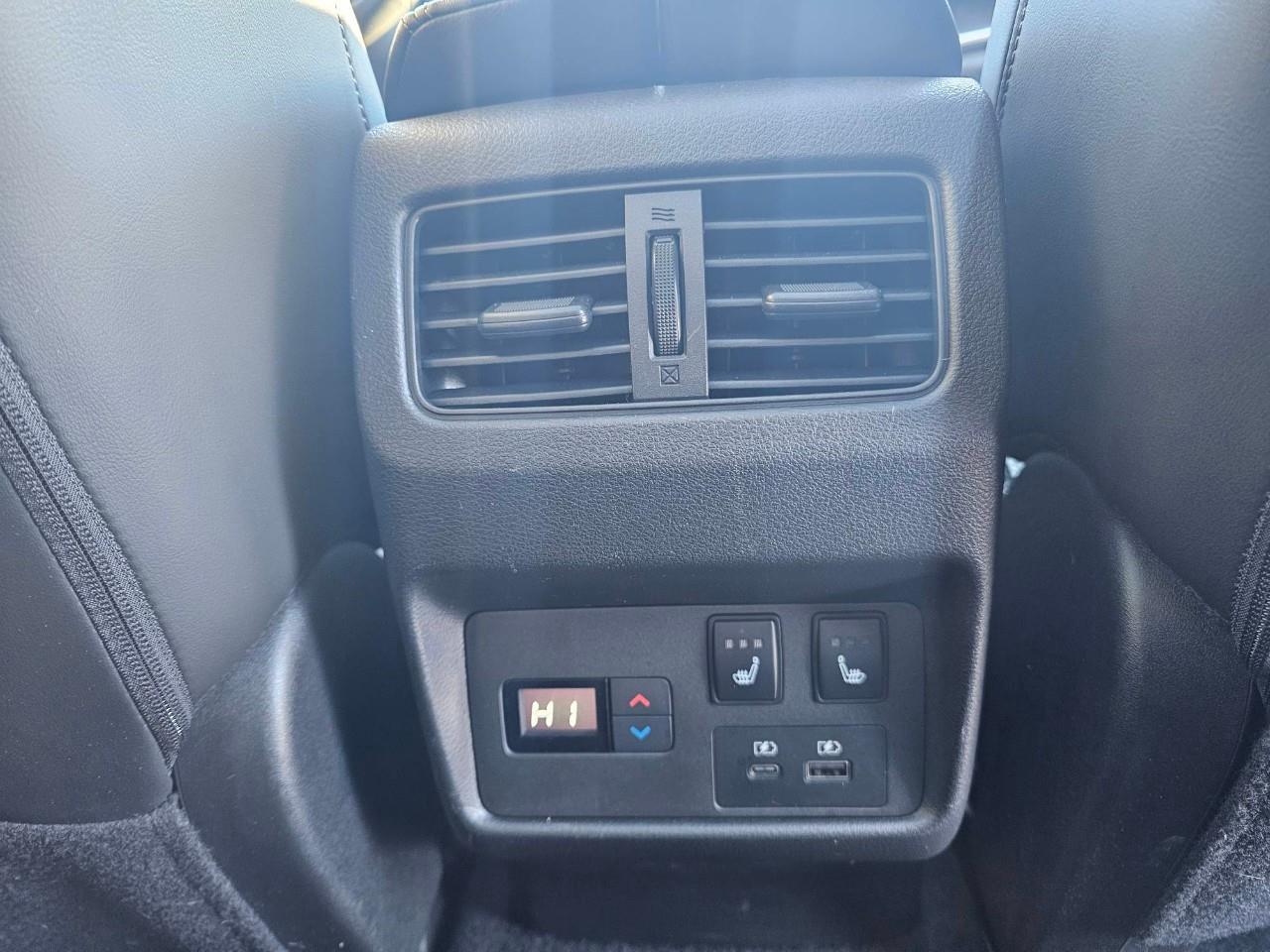 2023 Nissan Rogue Platinum 4dr All-Wheel Drive Sport Utility Photo