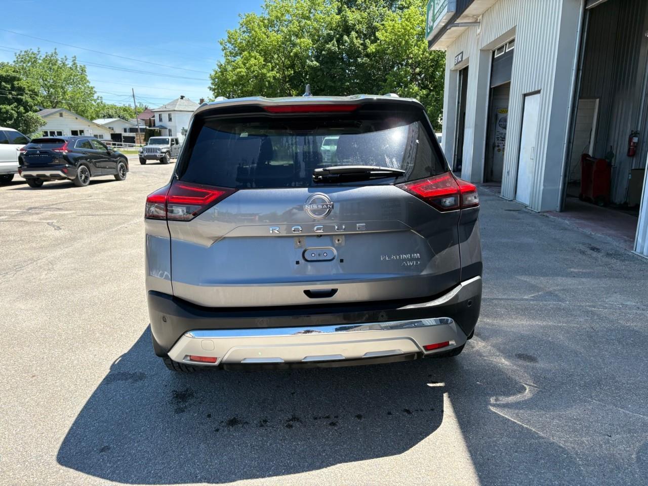 2023 Nissan Rogue Platinum 4dr All-Wheel Drive Sport Utility Photo