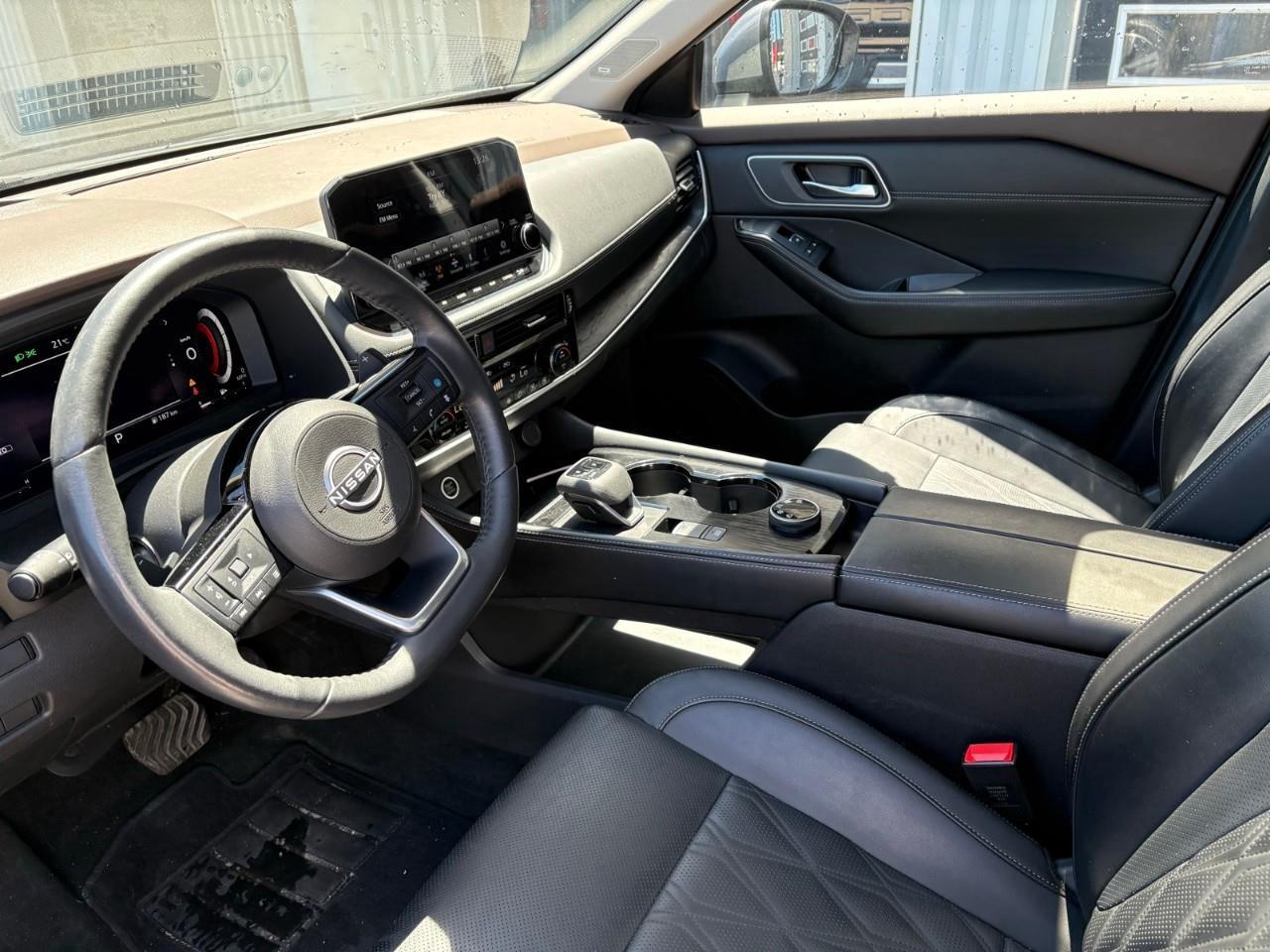 2023 Nissan Rogue Platinum 4dr All-Wheel Drive Sport Utility Photo