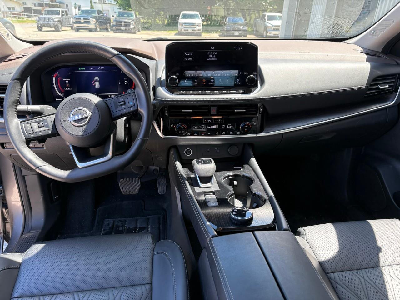 2023 Nissan Rogue Platinum 4dr All-Wheel Drive Sport Utility Photo