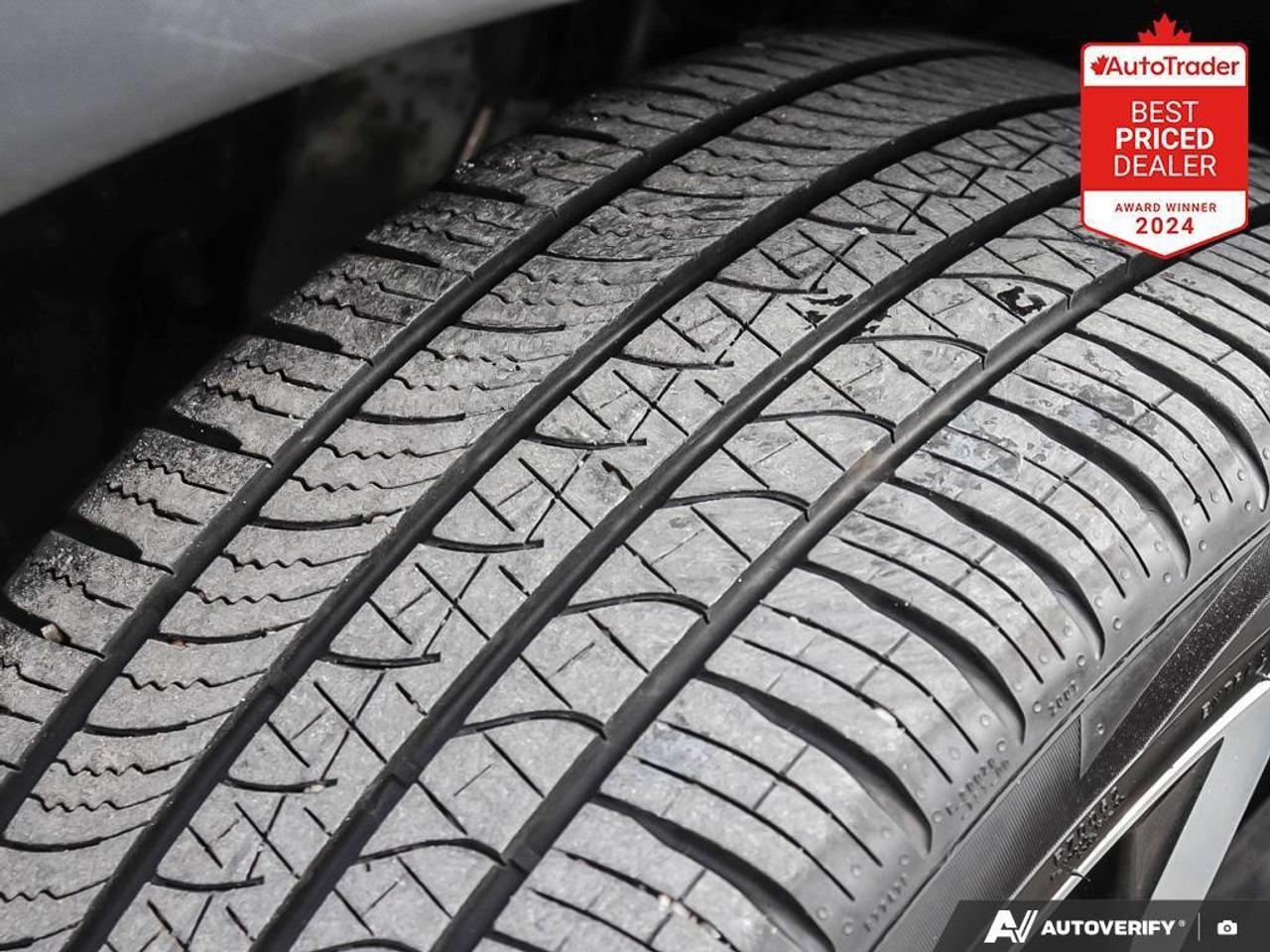 2024 Volkswagen Tiguan Highline R-LINE 4dr All-wheel Drive 4MOTION Photo