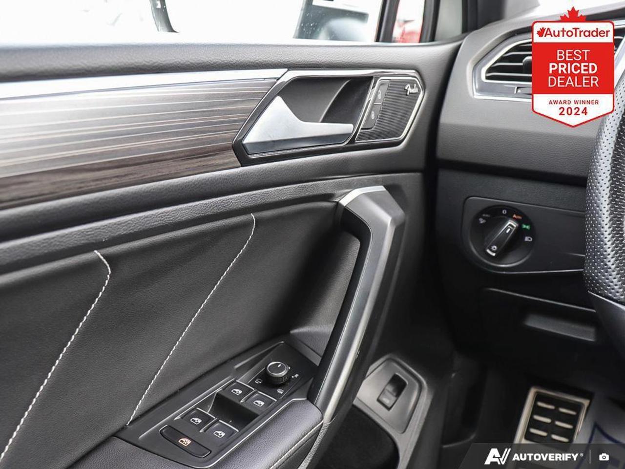 2024 Volkswagen Tiguan Highline R-LINE 4dr All-wheel Drive 4MOTION Photo