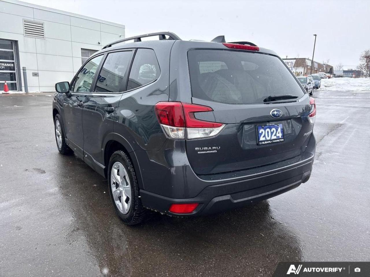 2024 Subaru Forester Base 4dr All-Wheel Drive Photo4