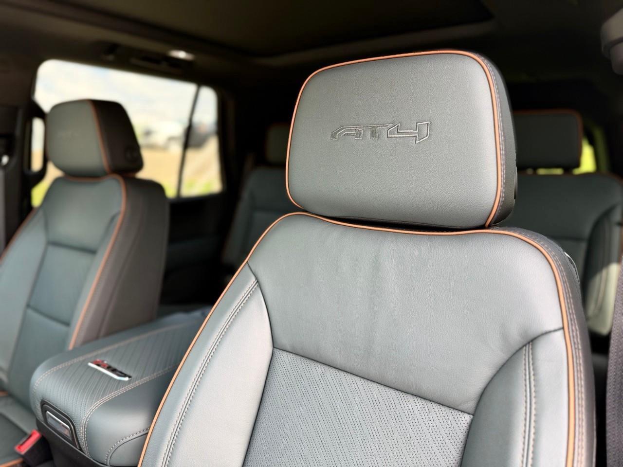 2026 GMC Yukon AT4 4dr 4x4 Photo