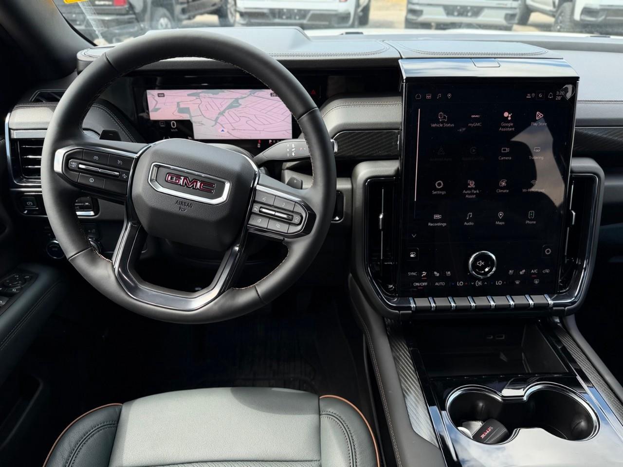 2026 GMC Yukon AT4 4dr 4x4 Photo