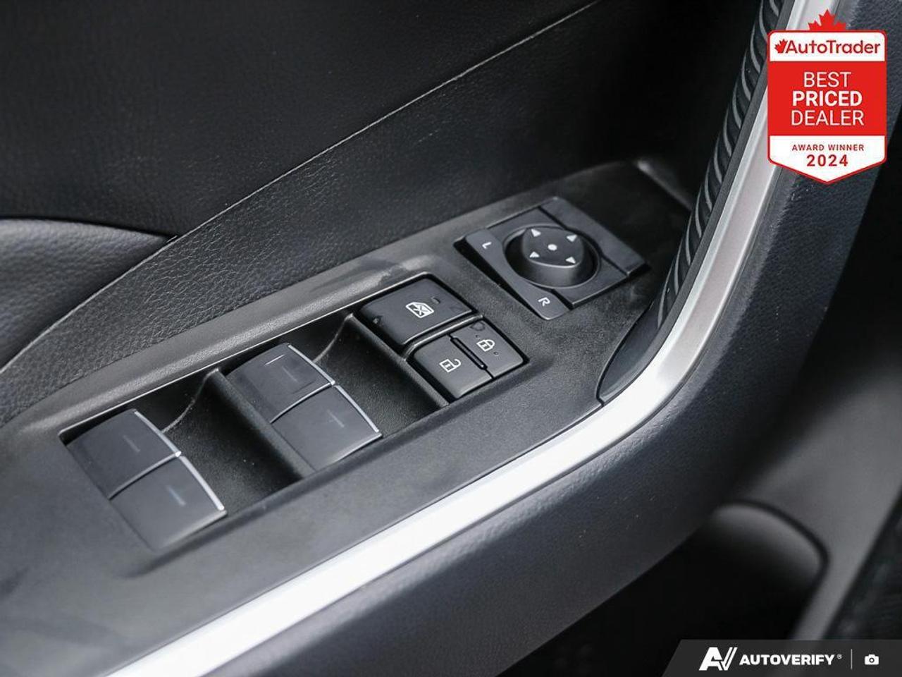 2025 Toyota RAV4 XLE 4dr All-wheel Drive Photo