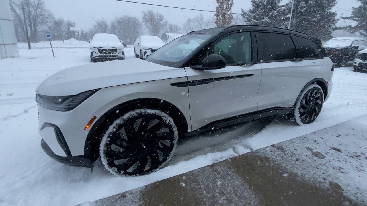 2026 Lincoln Nautilus RESERVE Photo