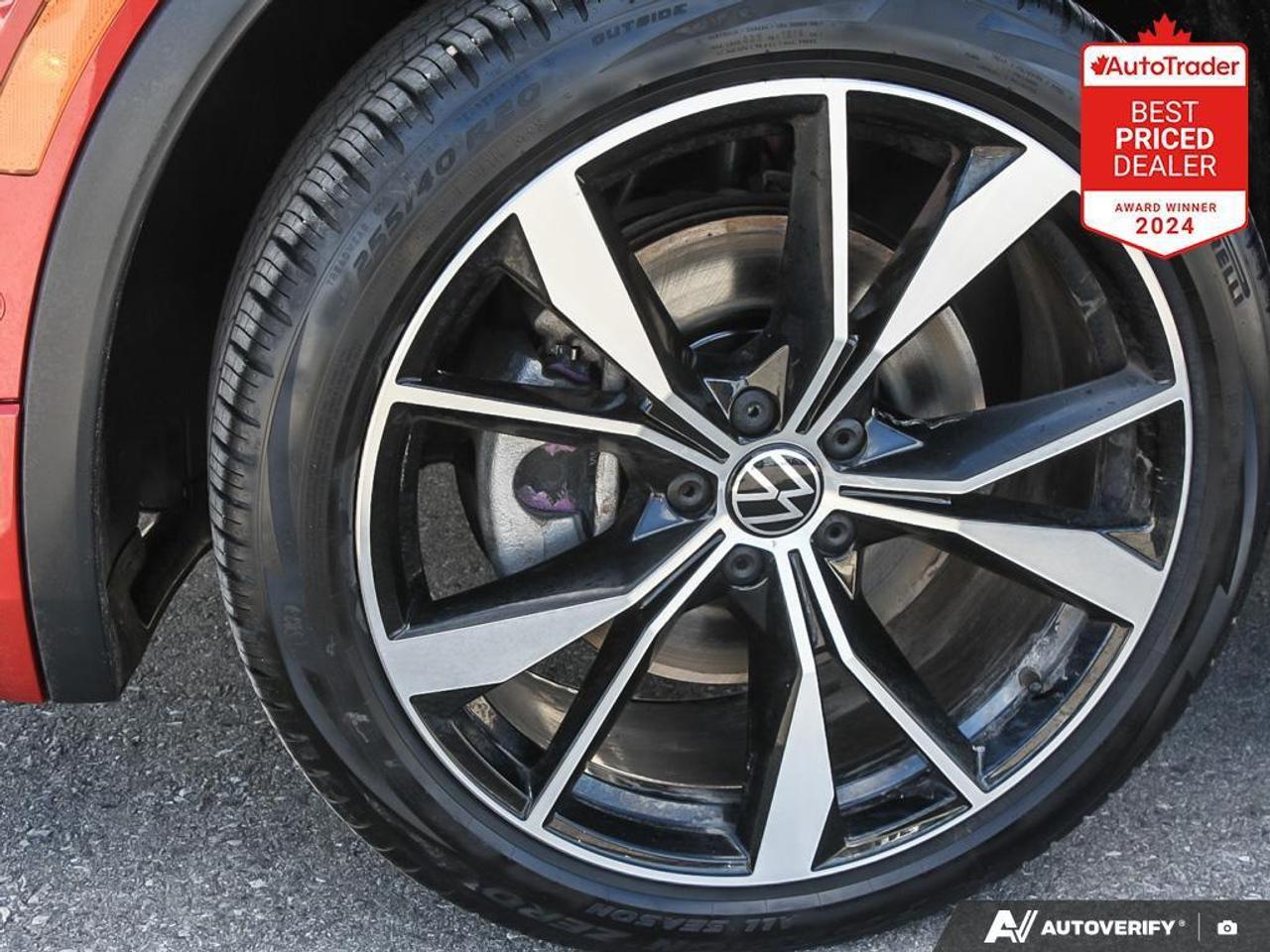 2024 Volkswagen Tiguan Highline R-LINE 4dr All-wheel Drive 4MOTION Photo