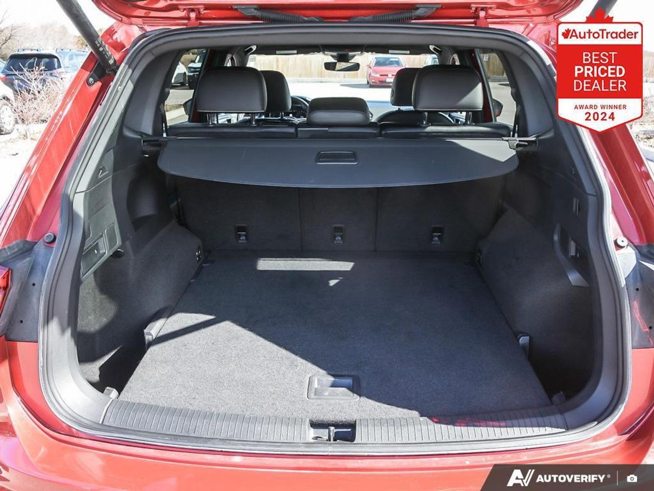 2024 Volkswagen Tiguan Highline R-LINE 4dr All-wheel Drive 4MOTION Photo
