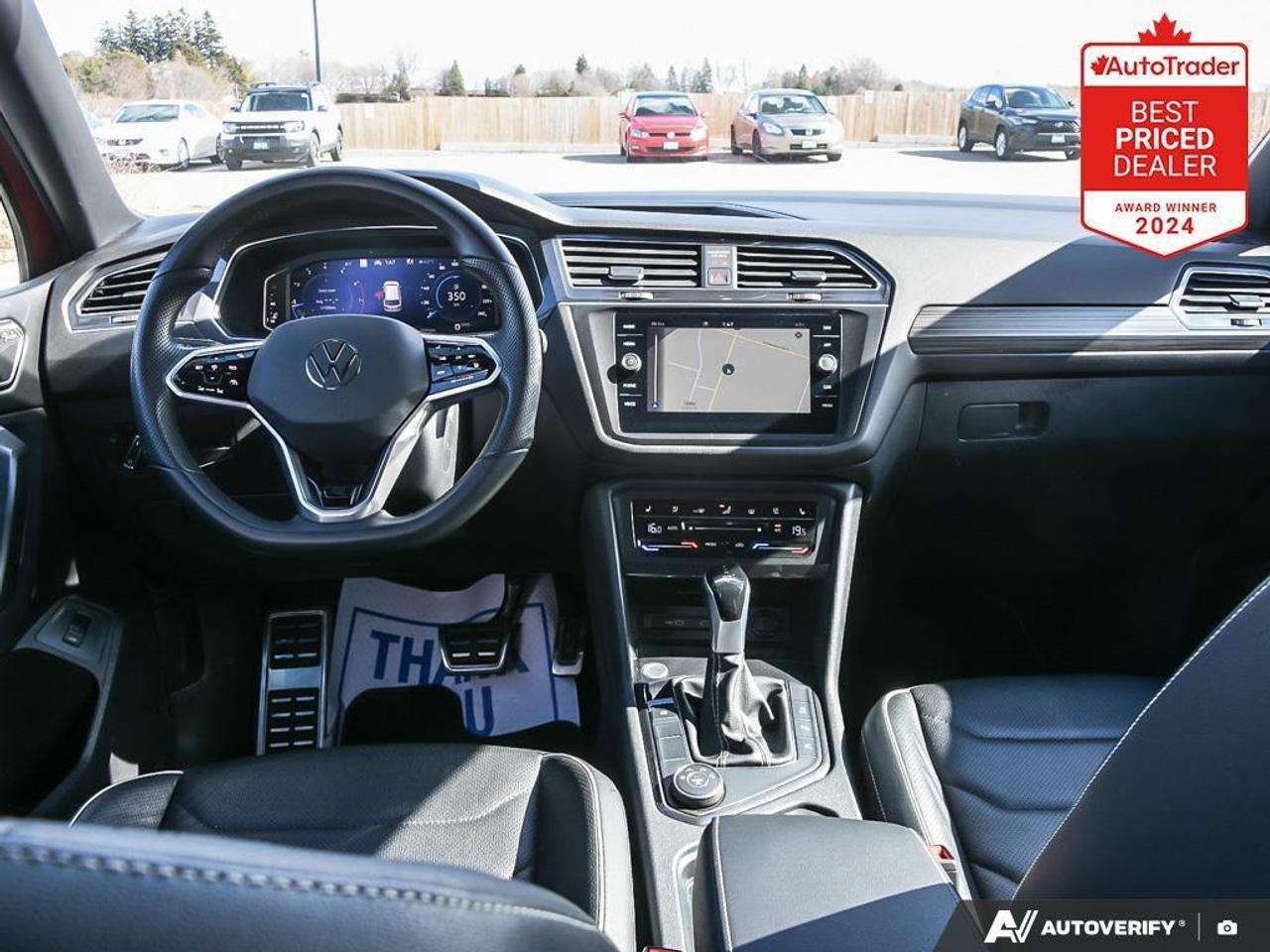 2024 Volkswagen Tiguan Highline R-LINE 4dr All-wheel Drive 4MOTION Photo