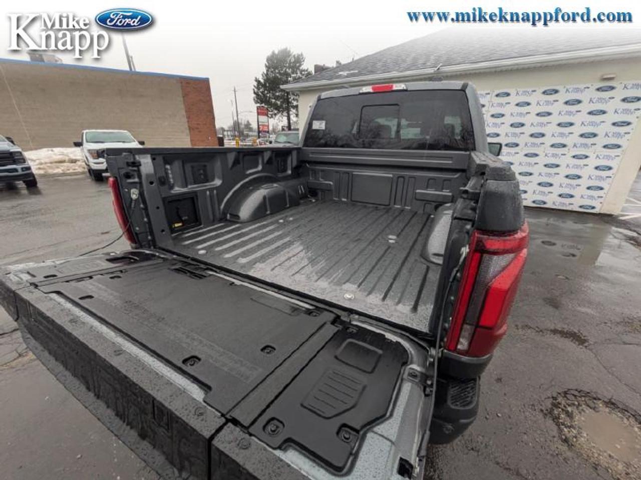 2026 Ford F-150 Lariat Photo4