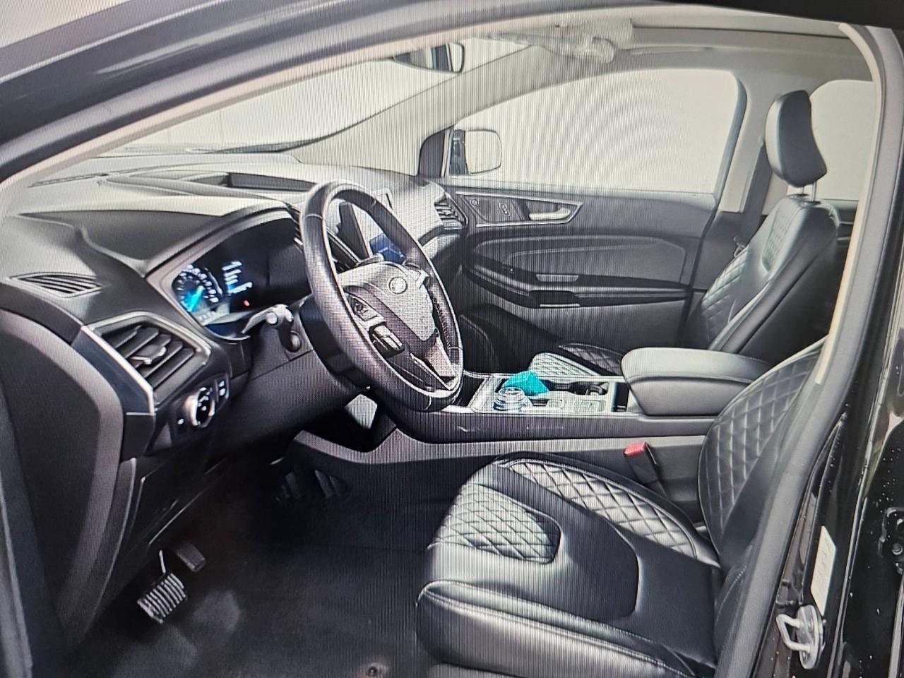 2023 Ford Edge TITANIUM 4DR ALL-WHEEL DRIVE Photo