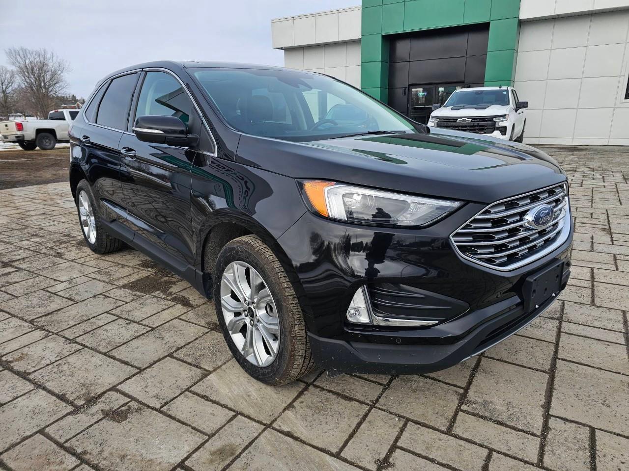 2023 Ford Edge TITANIUM 4DR ALL-WHEEL DRIVE Photo