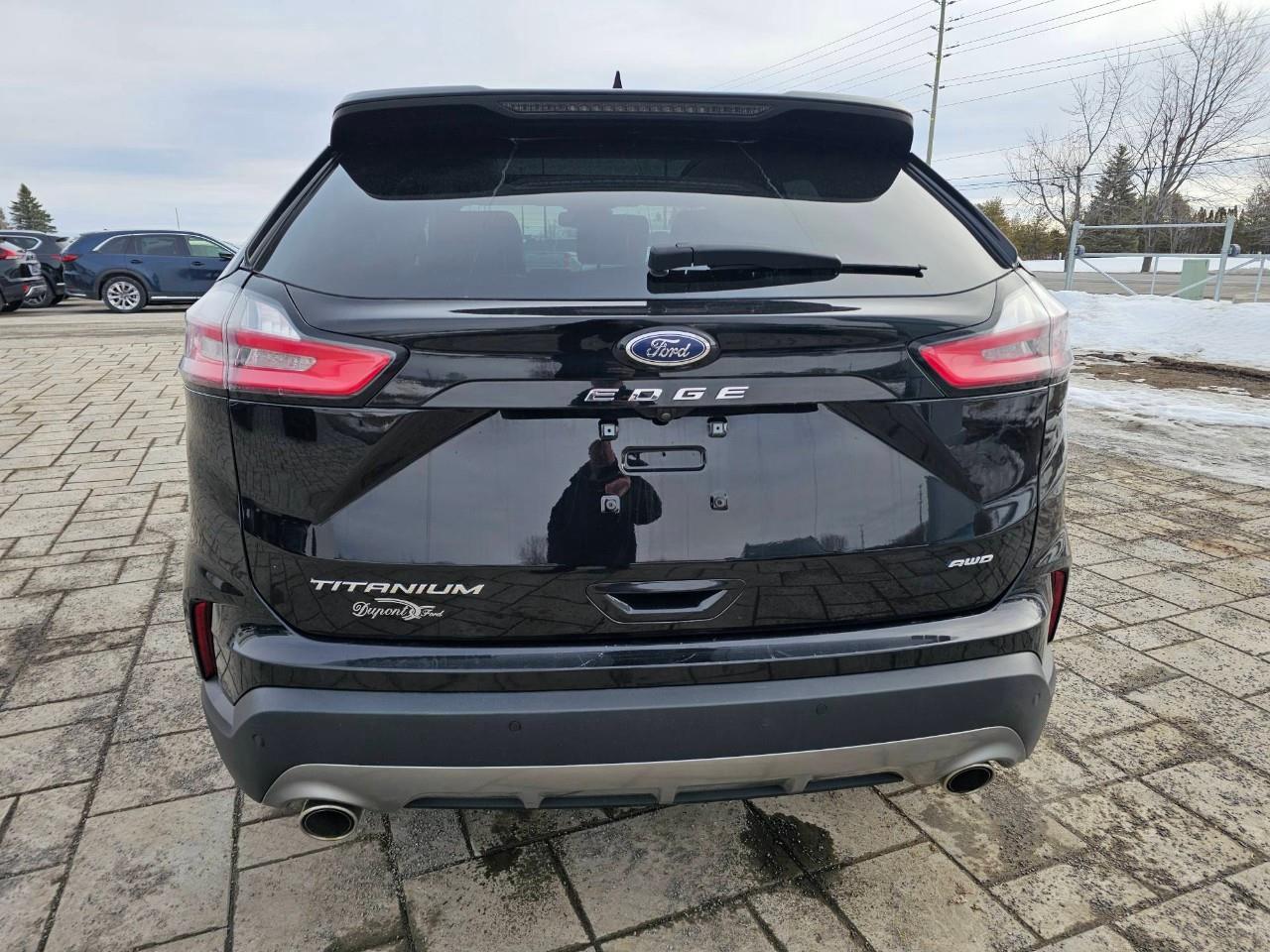 2023 Ford Edge TITANIUM 4DR ALL-WHEEL DRIVE Photo
