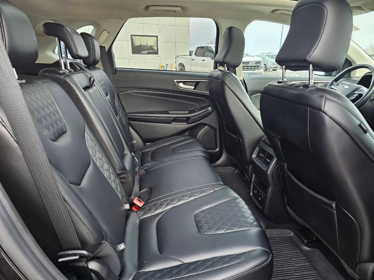 2023 Ford Edge TITANIUM 4DR ALL-WHEEL DRIVE Photo