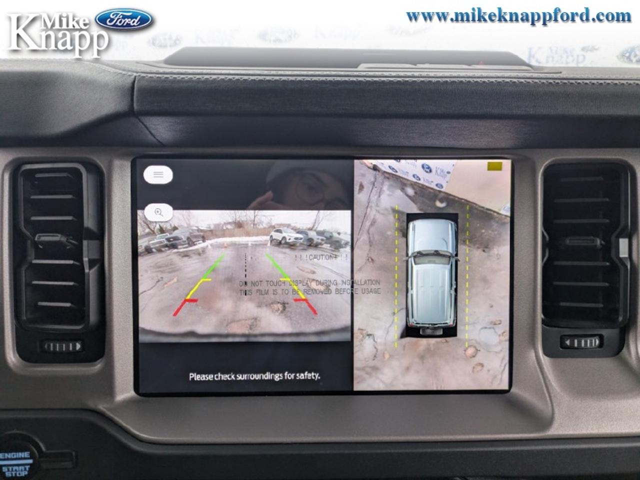 2026 Ford Bronco Outer Banks Photo