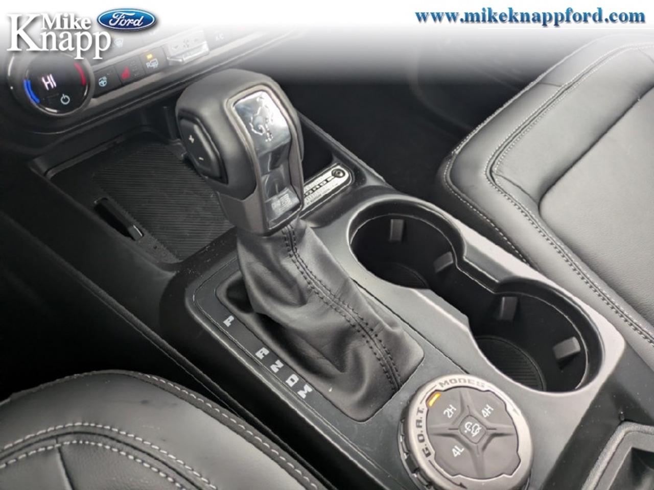 2026 Ford Bronco Outer Banks Photo
