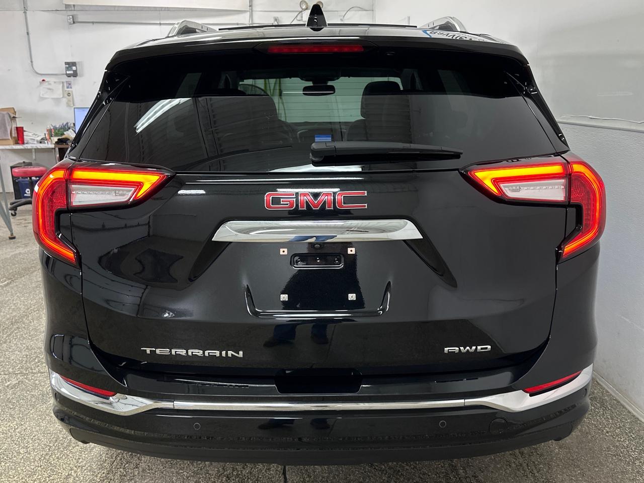 2024 GMC Terrain Denali 4dr All-Wheel Drive Photo