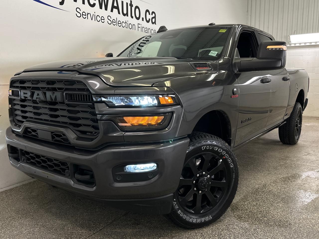 2026 RAM 3500 Big Horn Photo2