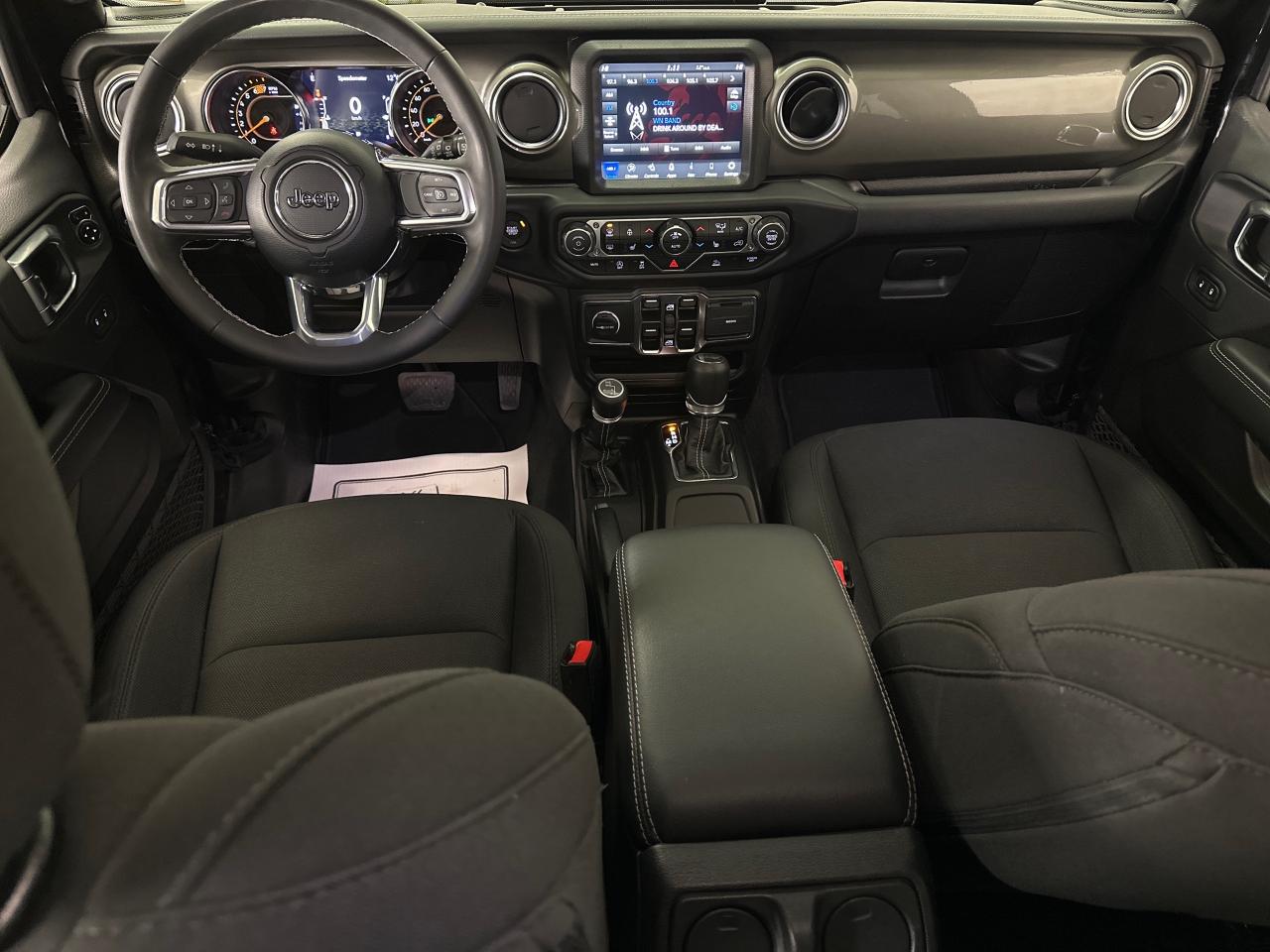 2023 Jeep Wrangler SAHARA 4DR 4X4 Photo