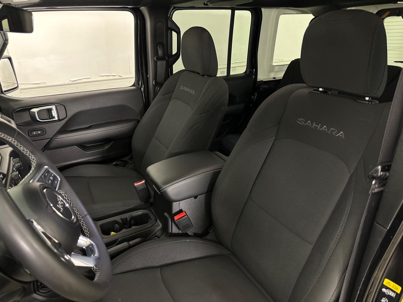 2023 Jeep Wrangler SAHARA 4DR 4X4 Photo