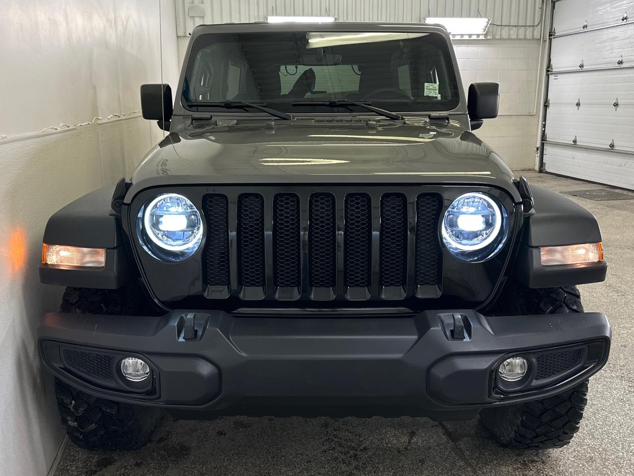 2023 Jeep Wrangler Sport 4dr 4x4 Photo