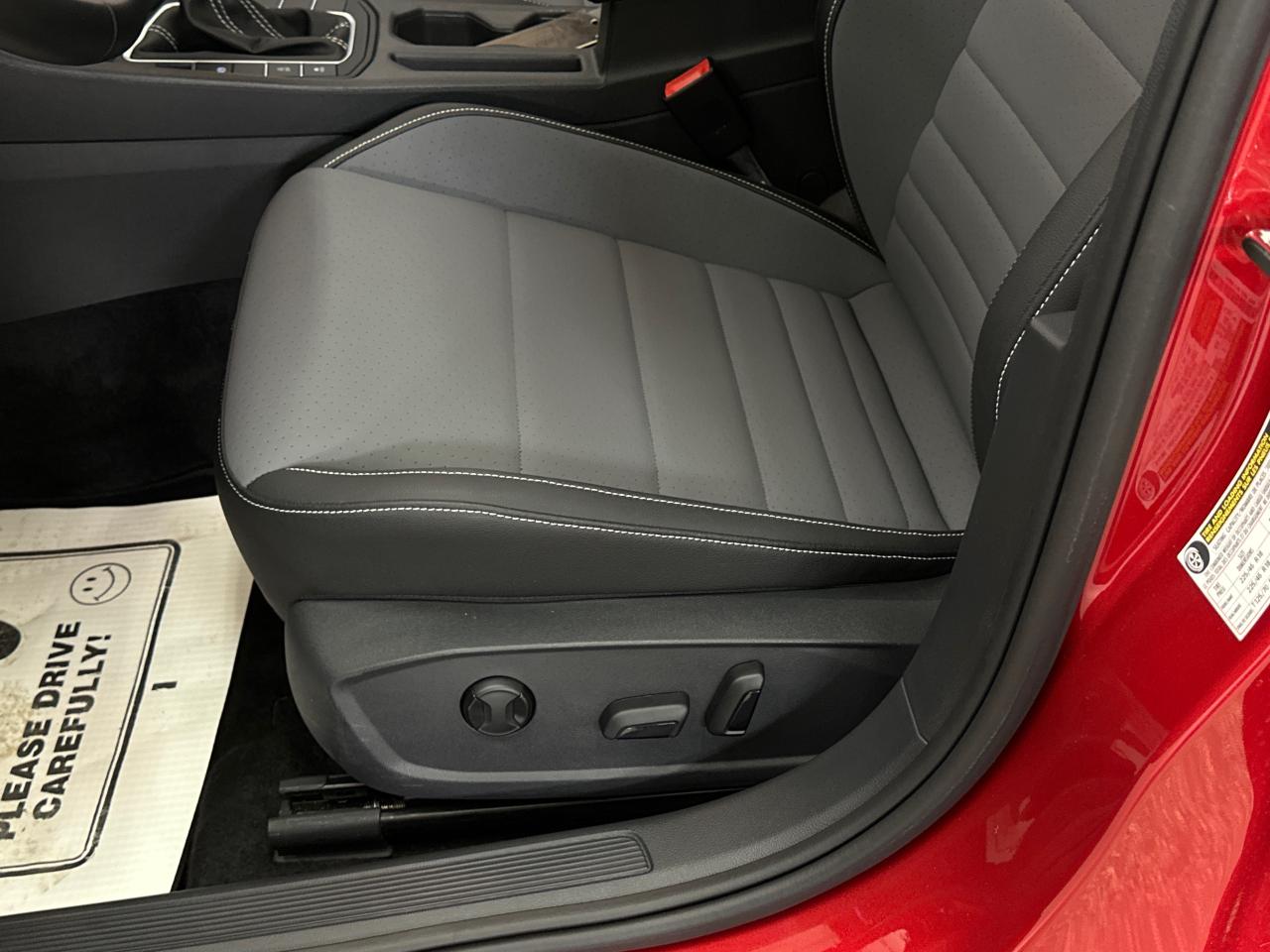 2025 Volkswagen Jetta Comfortline 4dr Sedan Photo