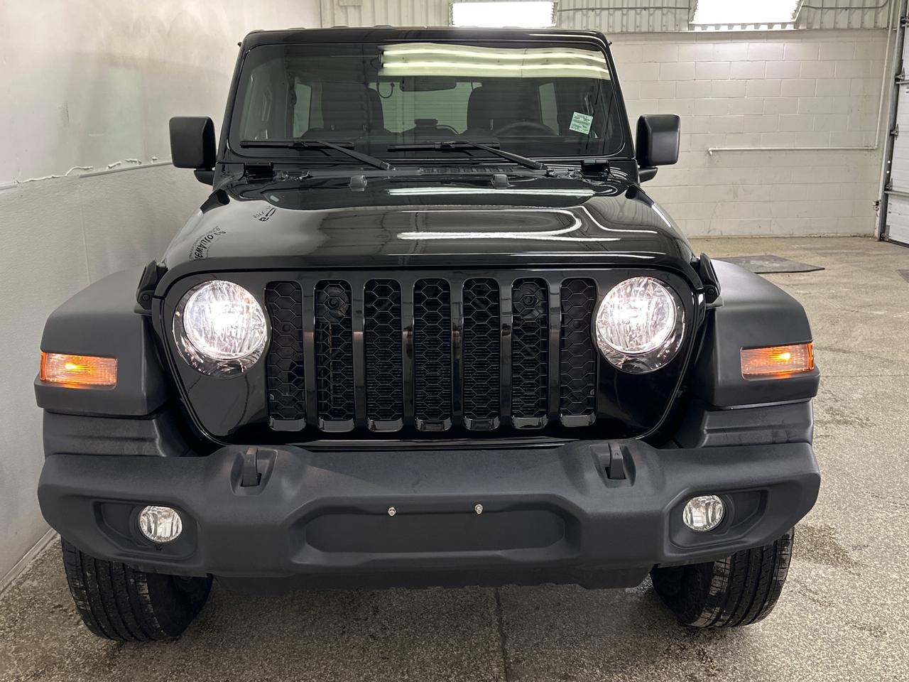 2024 Jeep Wrangler Sport 4dr 4x4 Photo