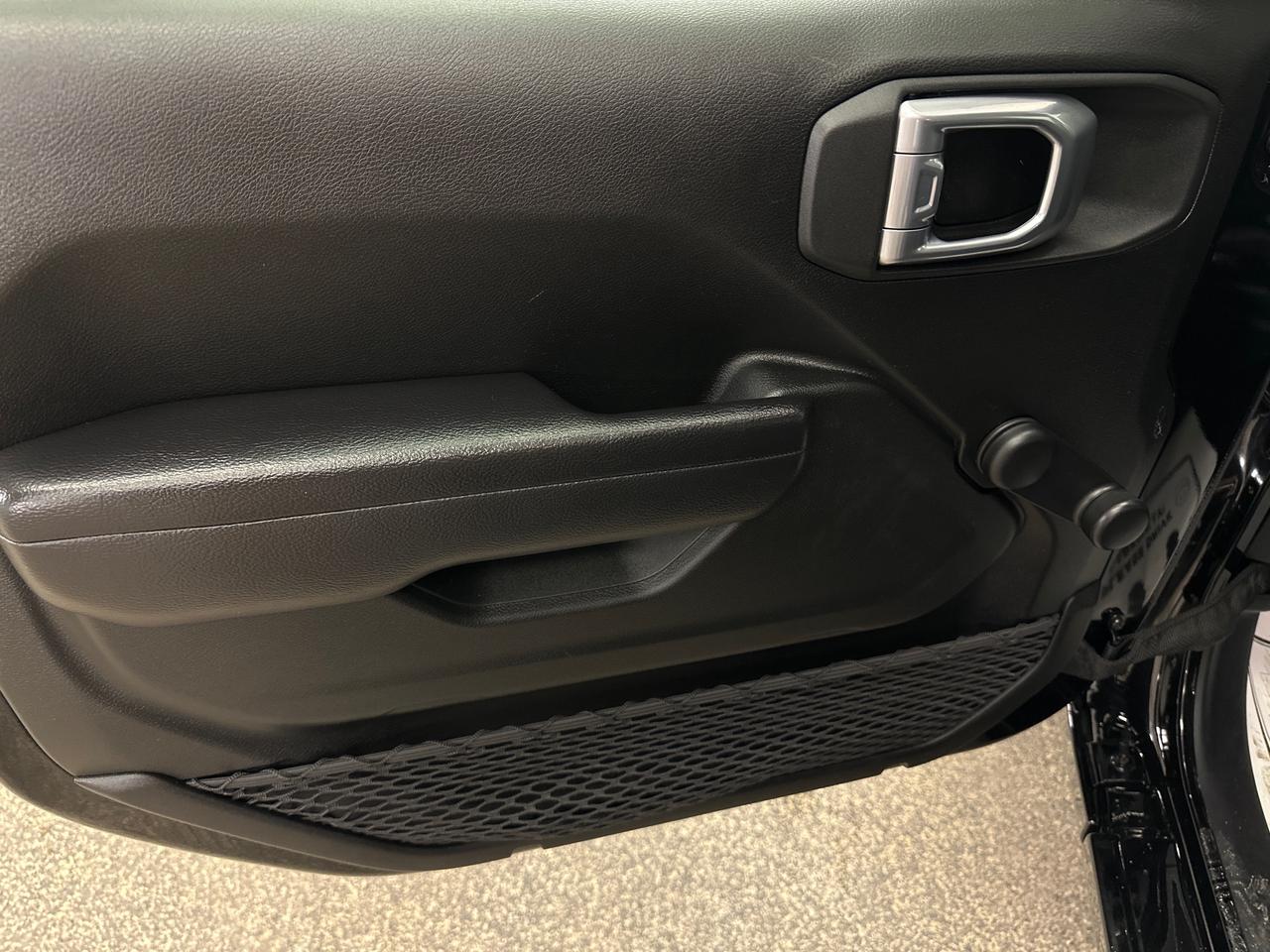 2024 Jeep Wrangler Sport 4dr 4x4 Photo