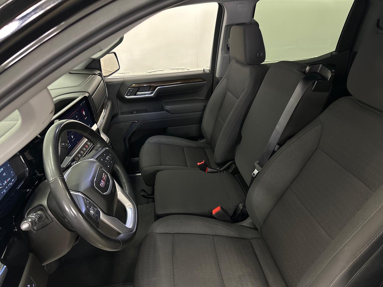 2023 GMC Sierra 1500 SLE Photo
