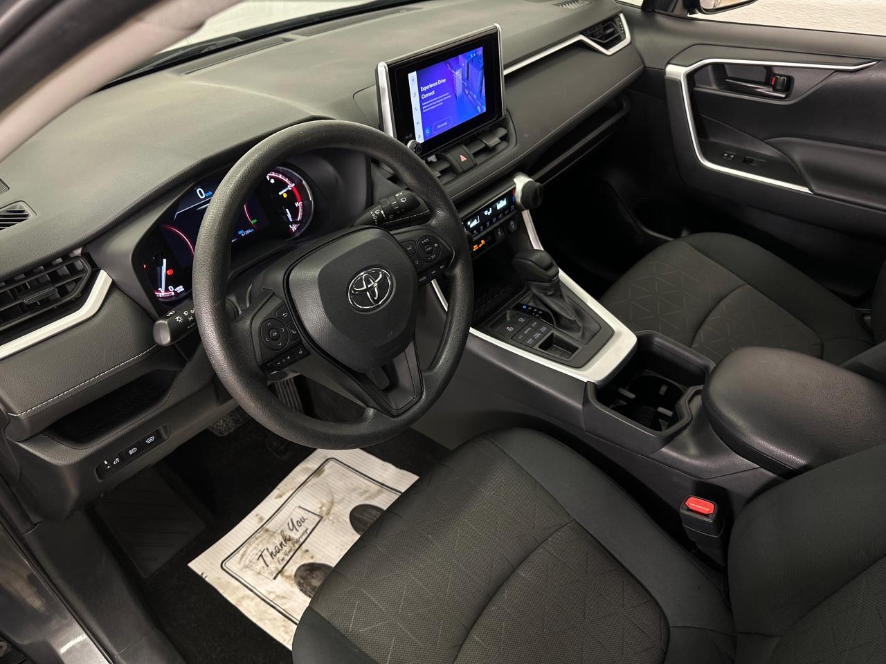 2023 Toyota RAV4 LE 4dr All-wheel Drive Photo