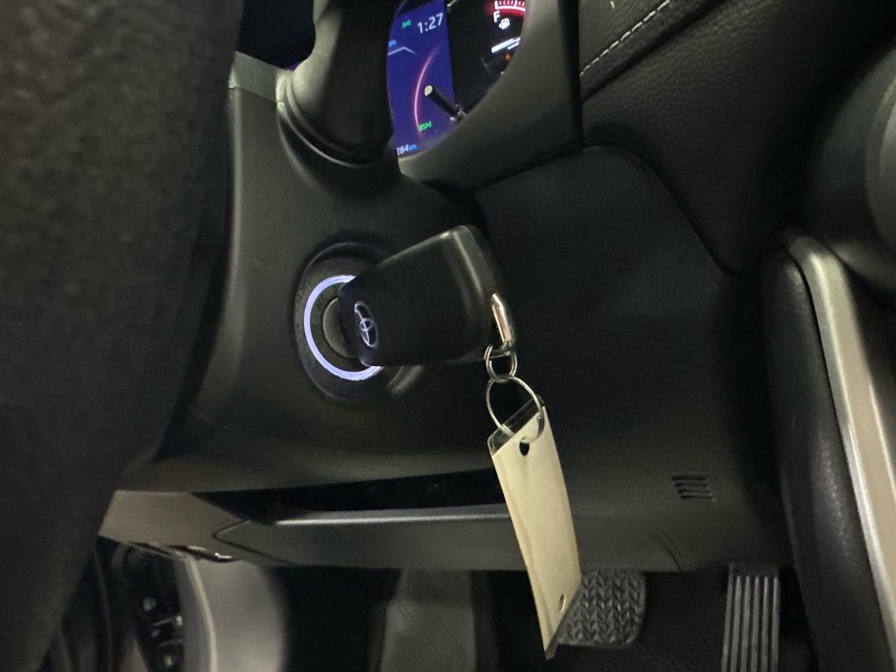 2023 Toyota RAV4 LE 4dr All-wheel Drive Photo