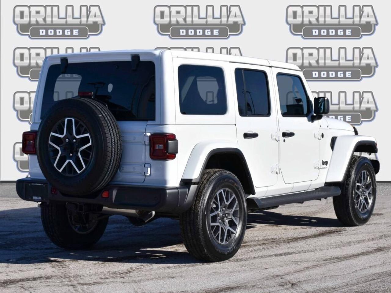 2025 Jeep Wrangler SAHARA   TECH GROUP   SAFETY GROUP   TRAILER TOW Photo