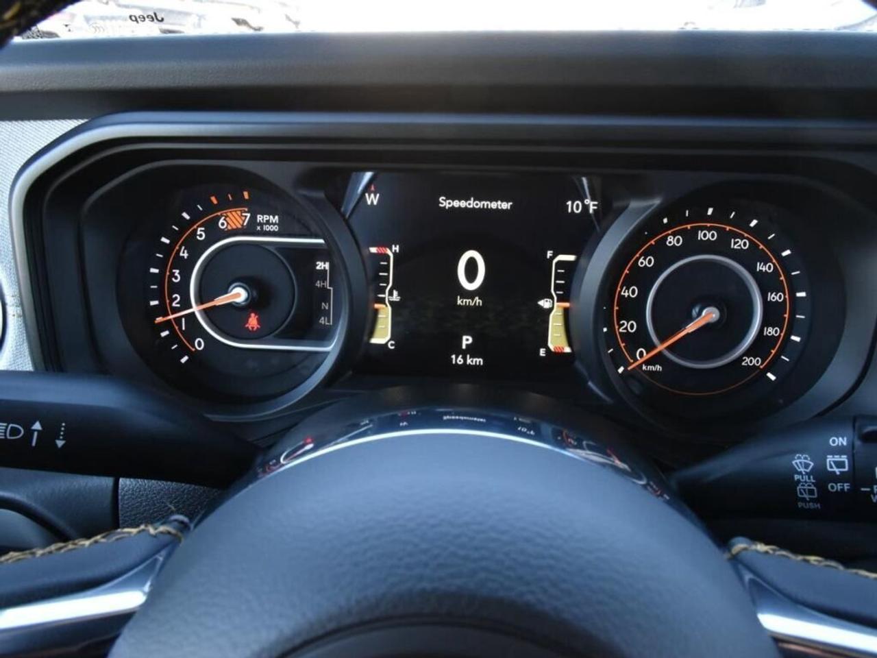 2025 Jeep Wrangler SAHARA   TECH GROUP   SAFETY GROUP   TRAILER TOW Photo