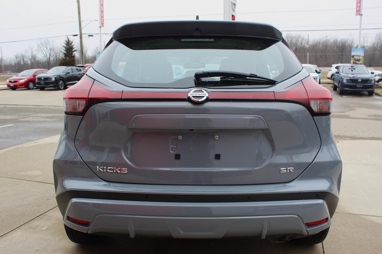 2021 Nissan Kicks SR 1-Owner, Dealer Serviced! Photo3