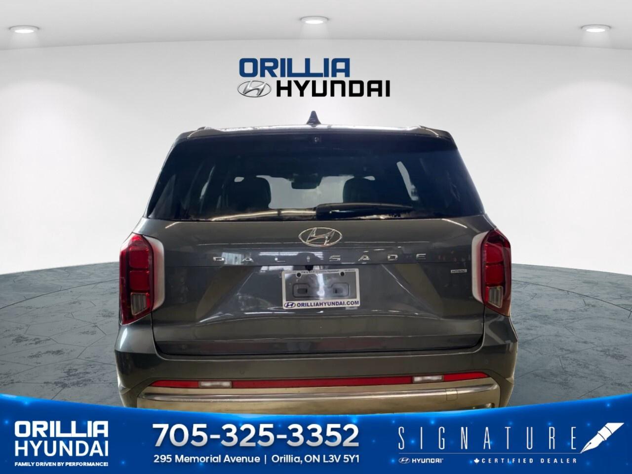 2025 Hyundai PALISADE Ultimate Calligraphy w/Beige 7-Passenger AWD Photo