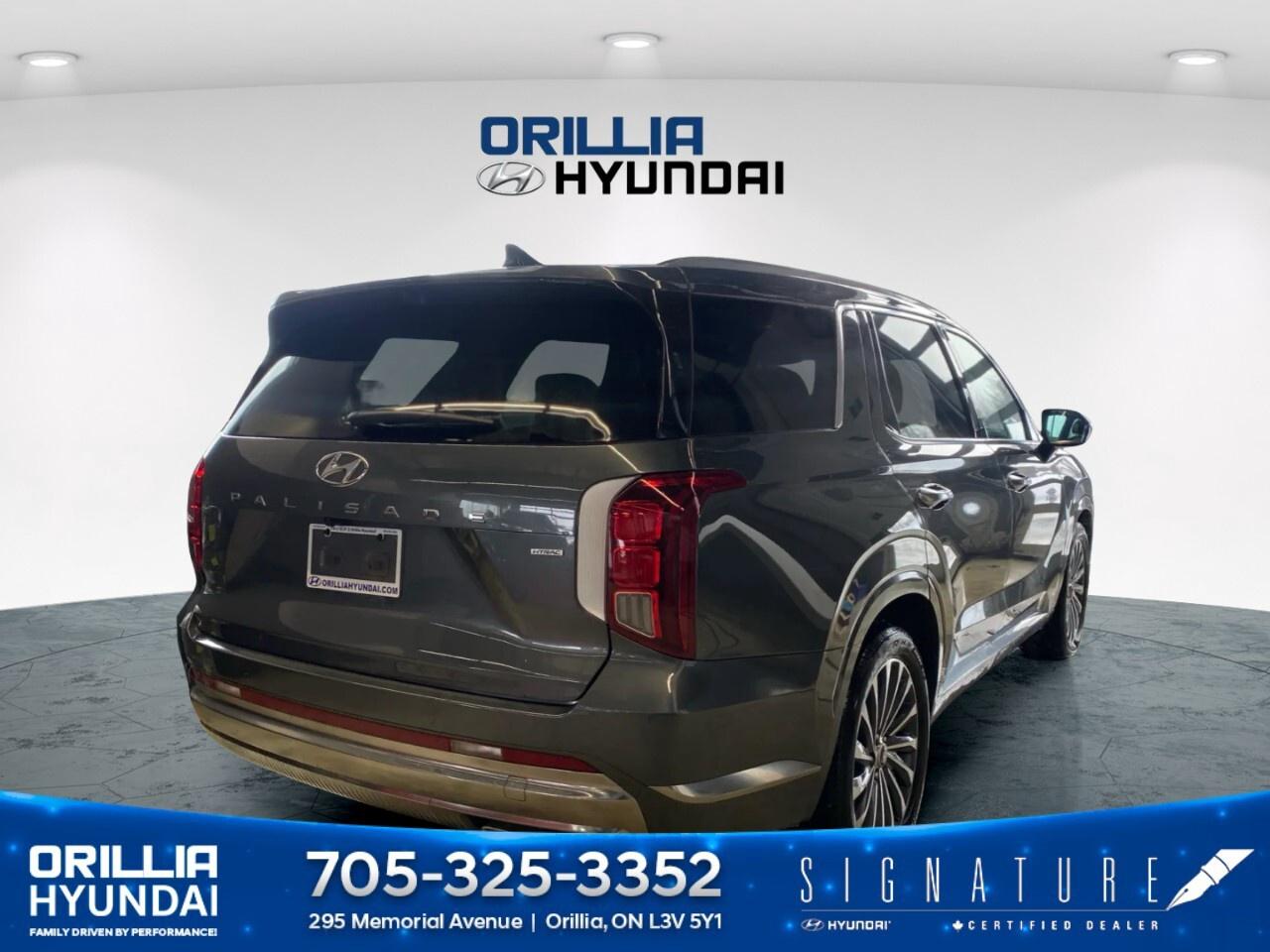 2025 Hyundai PALISADE Ultimate Calligraphy w/Beige 7-Passenger AWD Photo