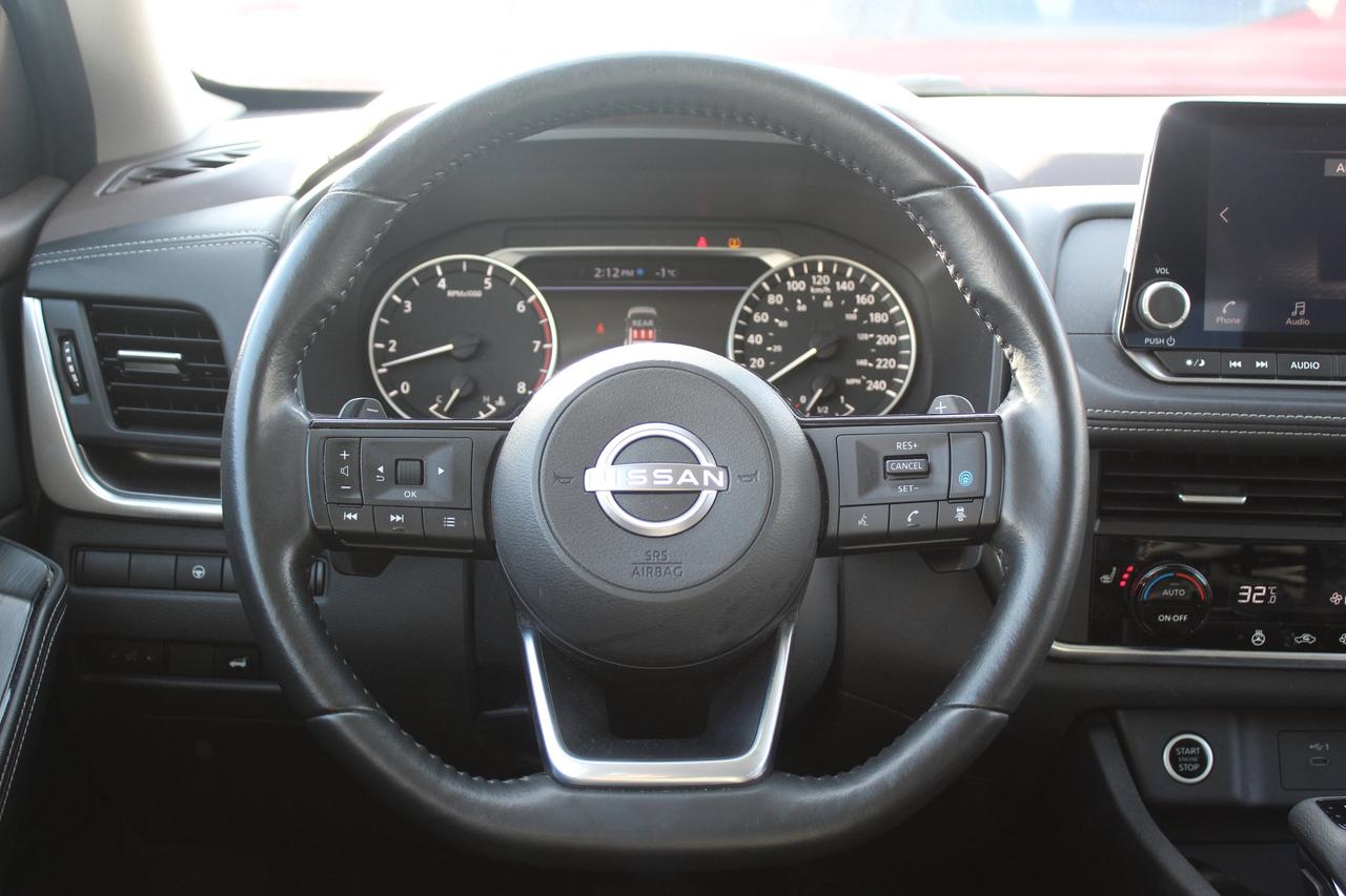 2023 Nissan Rogue SV MOONROOF Photo