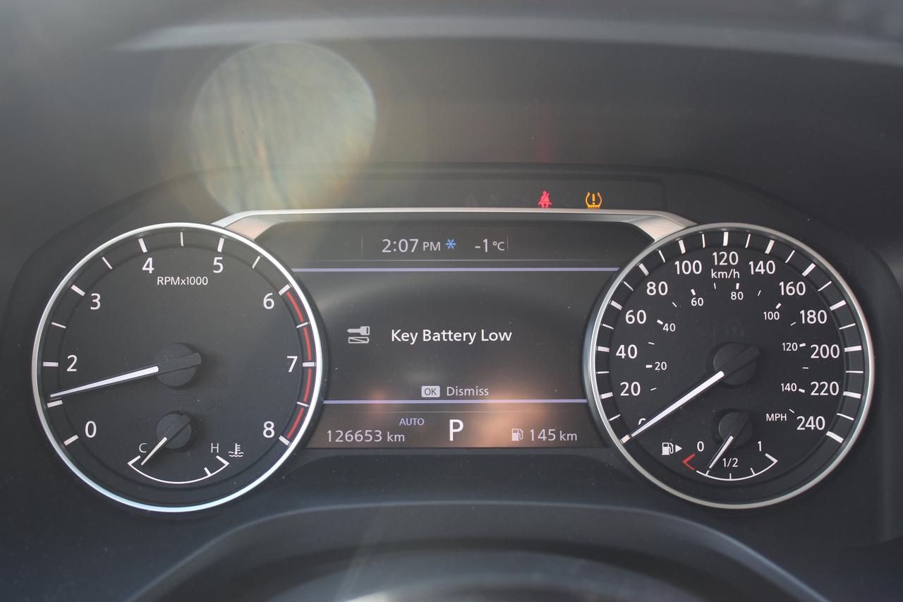 2023 Nissan Rogue SV MOONROOF Photo