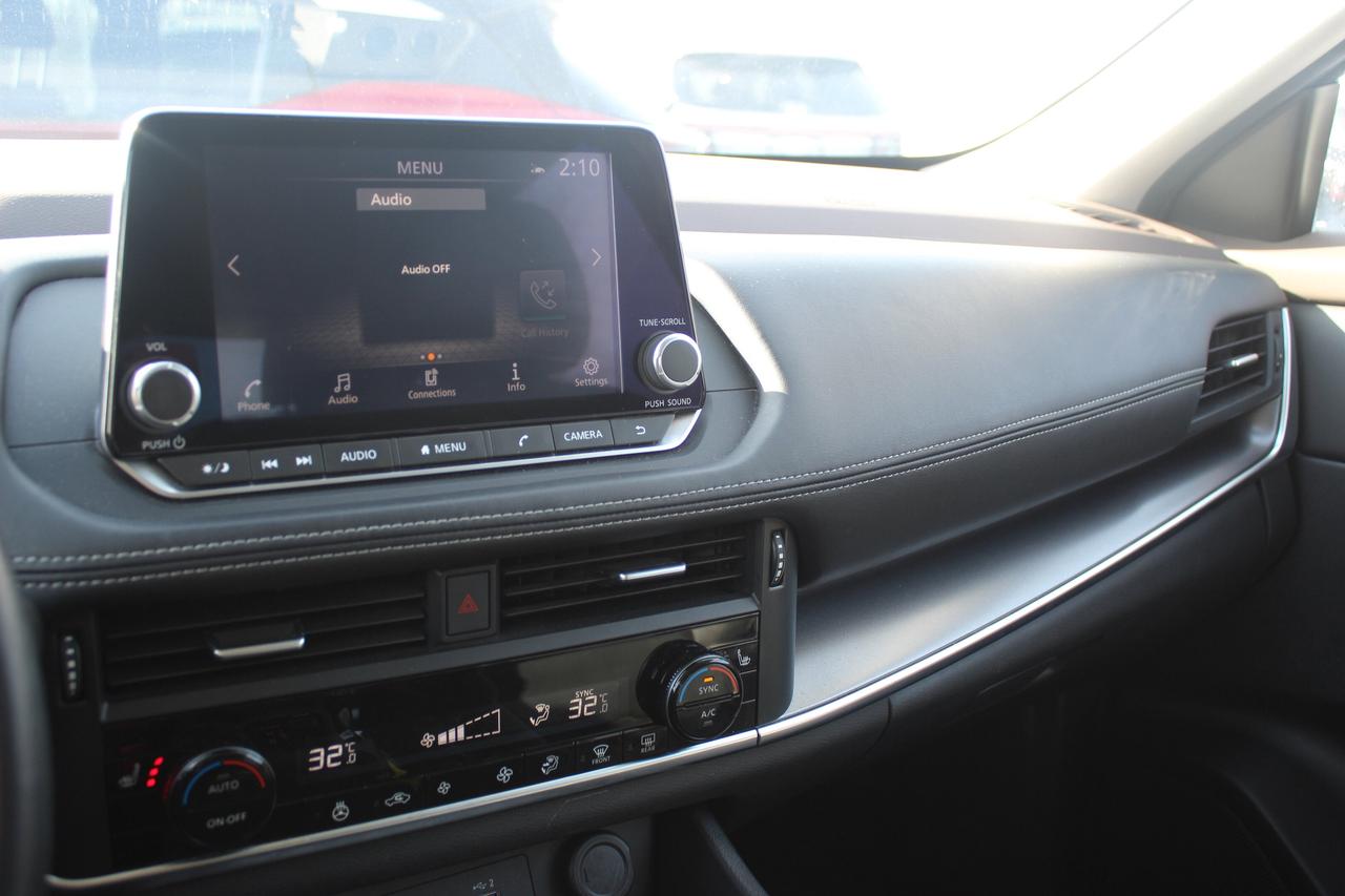 2023 Nissan Rogue SV MOONROOF Photo