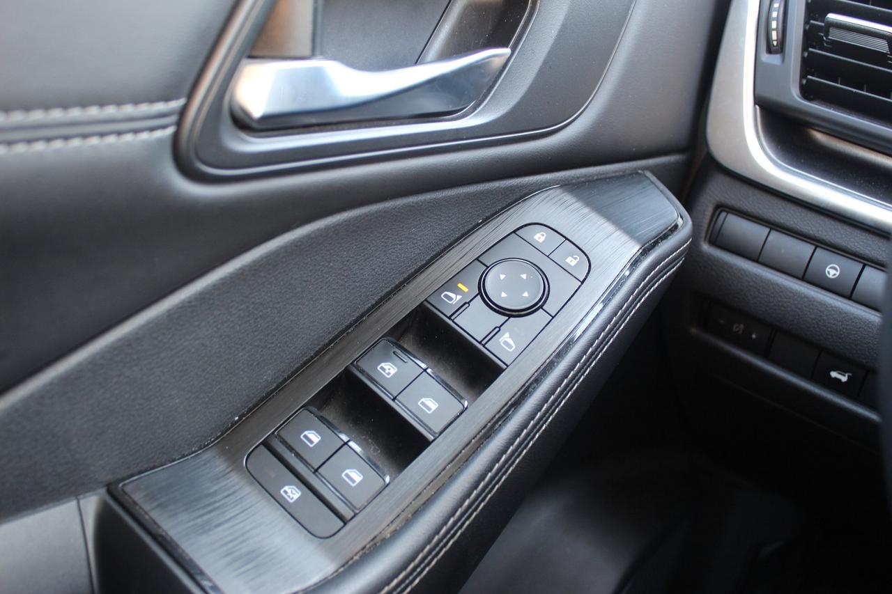 2023 Nissan Rogue SV MOONROOF Photo