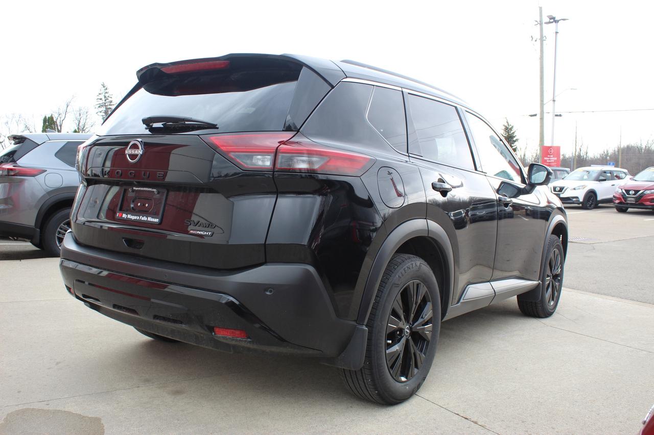 2023 Nissan Rogue SV MOONROOF Photo